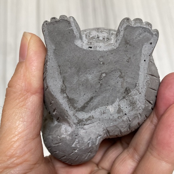 Fox grey cement small heavy statue! Sculpture! - Picture 8 of 13